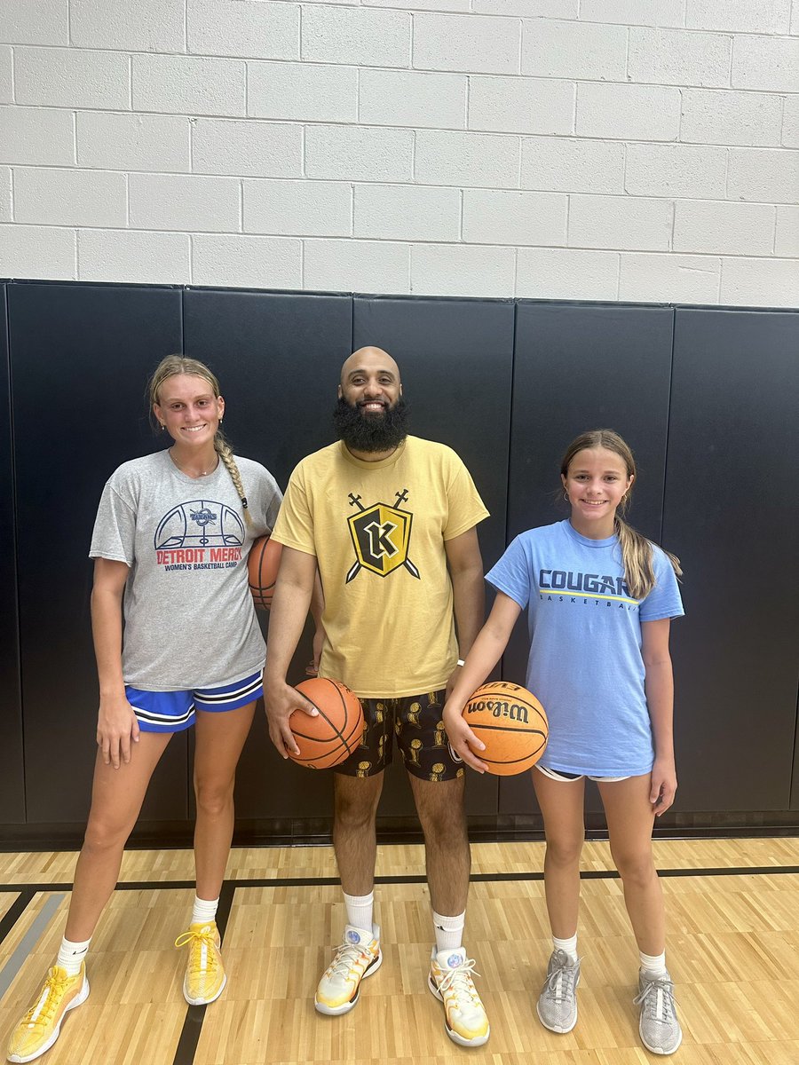 Nothing Changed; Still Been Working 🏀

<a href="/AveryLay42/">Avery Lay</a> <a href="/AudreyMccarley/">Audrey McCarley</a>