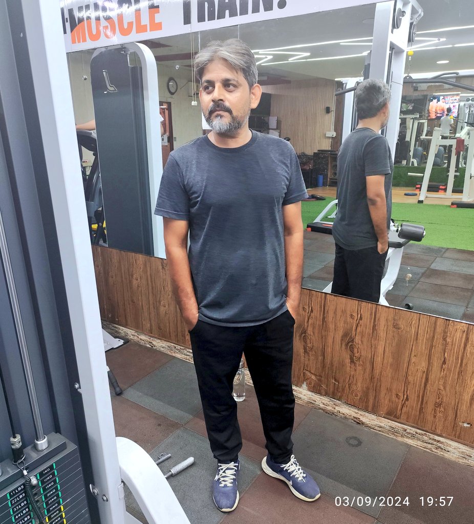 farisatiq's tweet photo. 🏋‍♂️🏋‍♂️

#maxfit #gym
#Lucknow 
#gymlife #GymTime https://t.co/TXwO2i3rWA