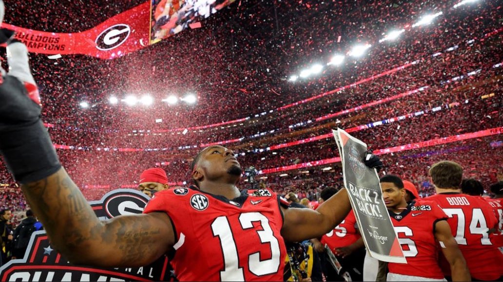 Jahari Medlock (@1v_world) on Twitter photo Blessed to receive my first SEC offer from UGA #gobulldogs 🐶🐾🐾
<a href="/hotdog1997/">Steve Robinson</a> <a href="/Subzero06/">Coach Silveri</a> <a href="/JDEUNOATL/">James Ellis - "Unc"</a> <a href="/UGAAthletics/">Georgia Bulldogs</a> <a href="/KirbySmartUGA/">Coach Kirby Smart</a> Blessed to receive my first SEC offer from UGA #gobulldogs 🐶🐾🐾
<a href="/hotdog1997/">Steve Robinson</a> <a href="/Subzero06/">Coach Silveri</a> <a href="/JDEUNOATL/">James Ellis - "Unc"</a> <a href="/UGAAthletics/">Georgia Bulldogs</a> <a href="/KirbySmartUGA/">Coach Kirby Smart</a>