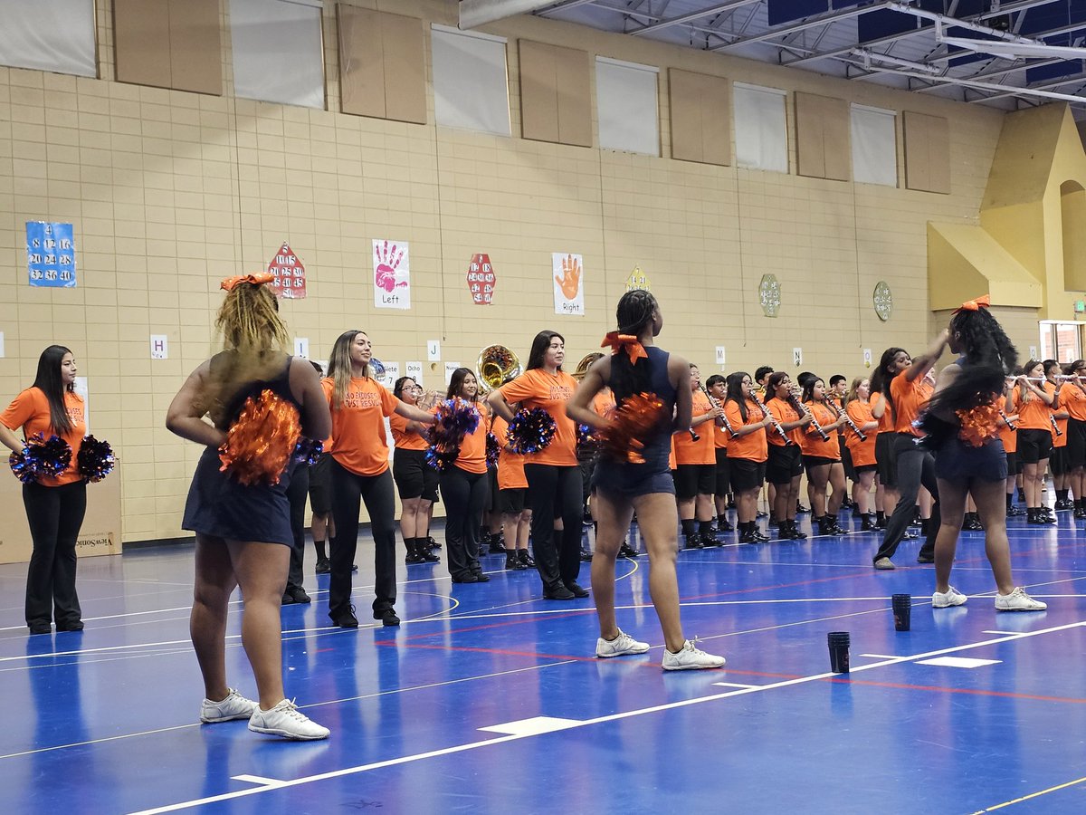FultondaleElemAL (@fultondaleelem) on Twitter photo Thank you to the <a href="/FultondaleHigh/">Fultondale High School</a> Cheerleaders, Dance Team, Band, & Wildcat Mascot for cheering us on to do our best as we take our I-ready diagnostic this week! Thank you to the <a href="/CFAfdale/">Chick-fil-A Fultondale</a> Cheerleader Cow for joining in the fun too! 🐾💙🧡
#imagine <a href="/JEFCOED/">Jefferson County Schools</a> Thank you to the <a href="/FultondaleHigh/">Fultondale High School</a> Cheerleaders, Dance Team, Band, & Wildcat Mascot for cheering us on to do our best as we take our I-ready diagnostic this week! Thank you to the <a href="/CFAfdale/">Chick-fil-A Fultondale</a> Cheerleader Cow for joining in the fun too! 🐾💙🧡
#imagine <a href="/JEFCOED/">Jefferson County Schools</a>
