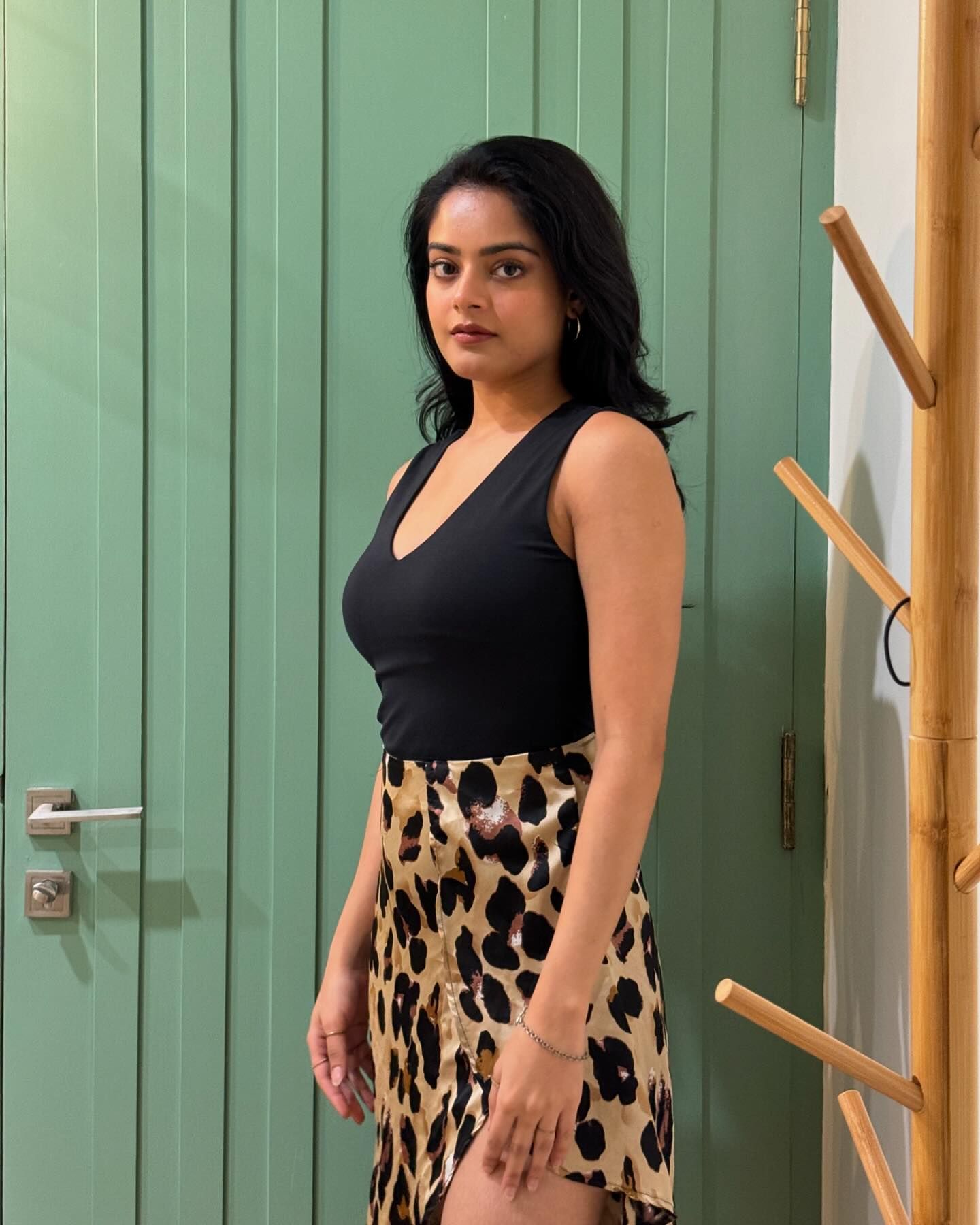 GWrVjf_asAAYk1s?format=jpg&name=large