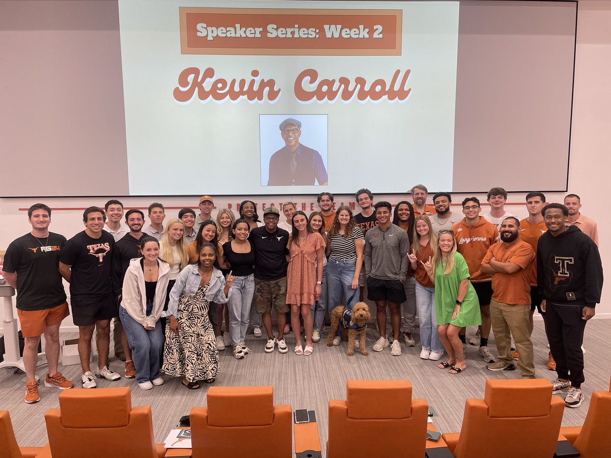 taylor_searels's tweet image. Fall 2024 Speaker Series was kicked off by TRULY the most inspirational person / story

Dedicate your life to BALL &amp;amp; see where it can take you.. 

@kckatalyst , CEO, AKA Chief Energy Officer… He knows how to obsess over teamwork, inspiration &amp;amp; curiosity

#JWM #FAFO #DoEpicShit