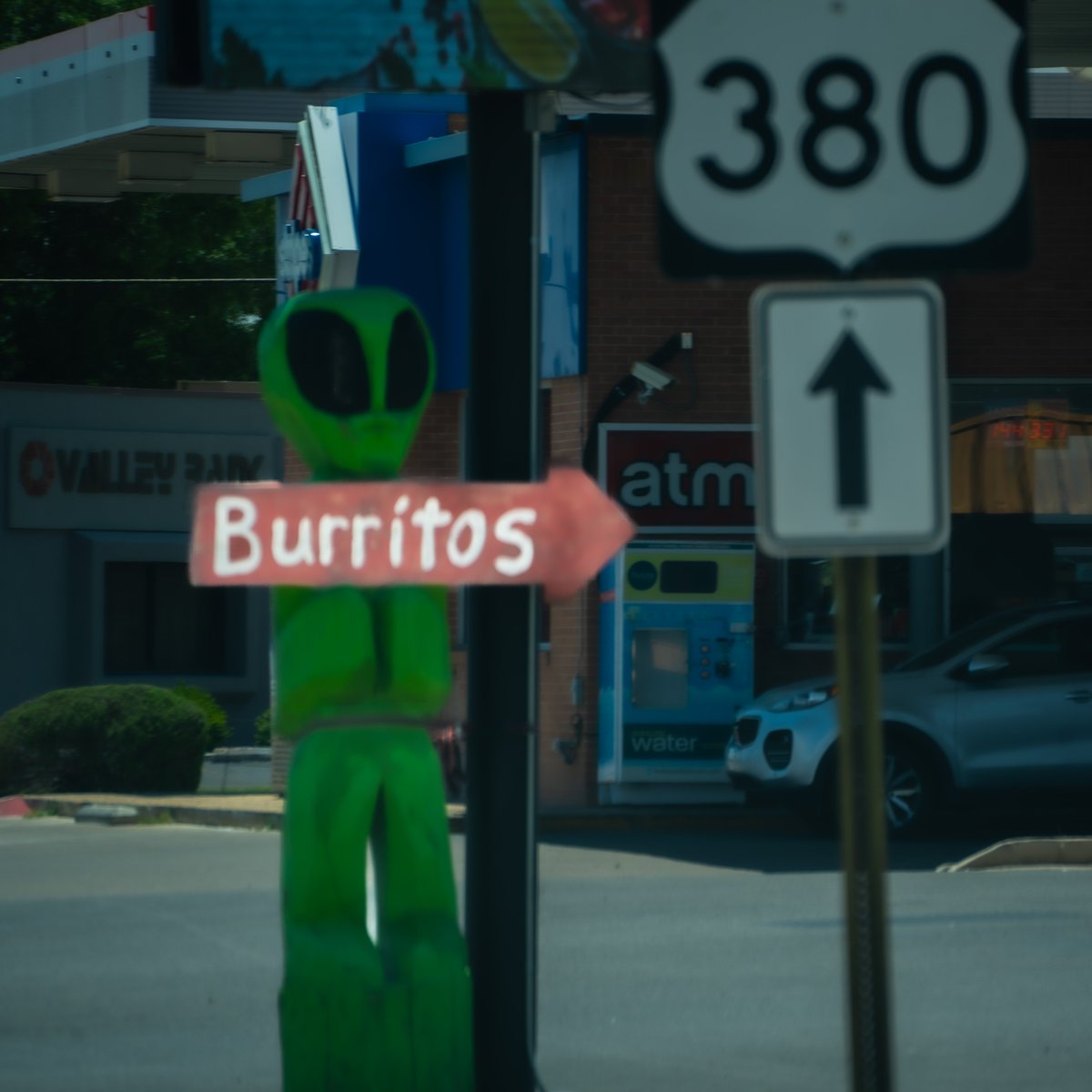 NewMexicoDrive's tweet image. Just things you see in #newmexico #roswell #nmdrive