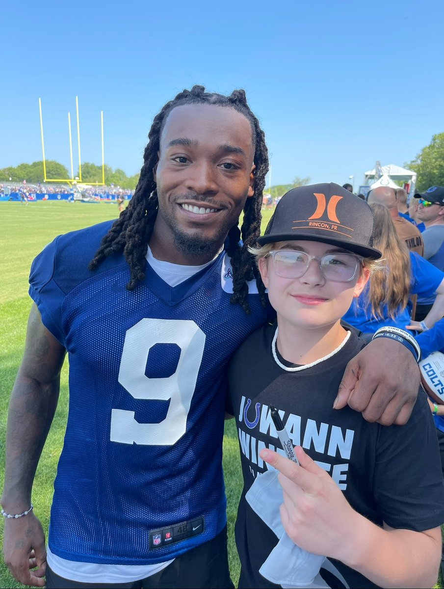 Melissa Charbonneau tweet media