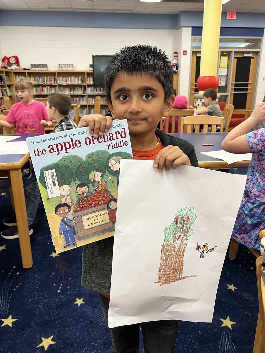 Kendra_Doolin5's tweet image. Our first graders enjoyed reading The Apple Orchard Riddle and learning about fall in library today! 🍎🍏 #FallForLearning #ReadersMakeLeaders @KEDC1 @KEDC_HERO @KEDCGrants