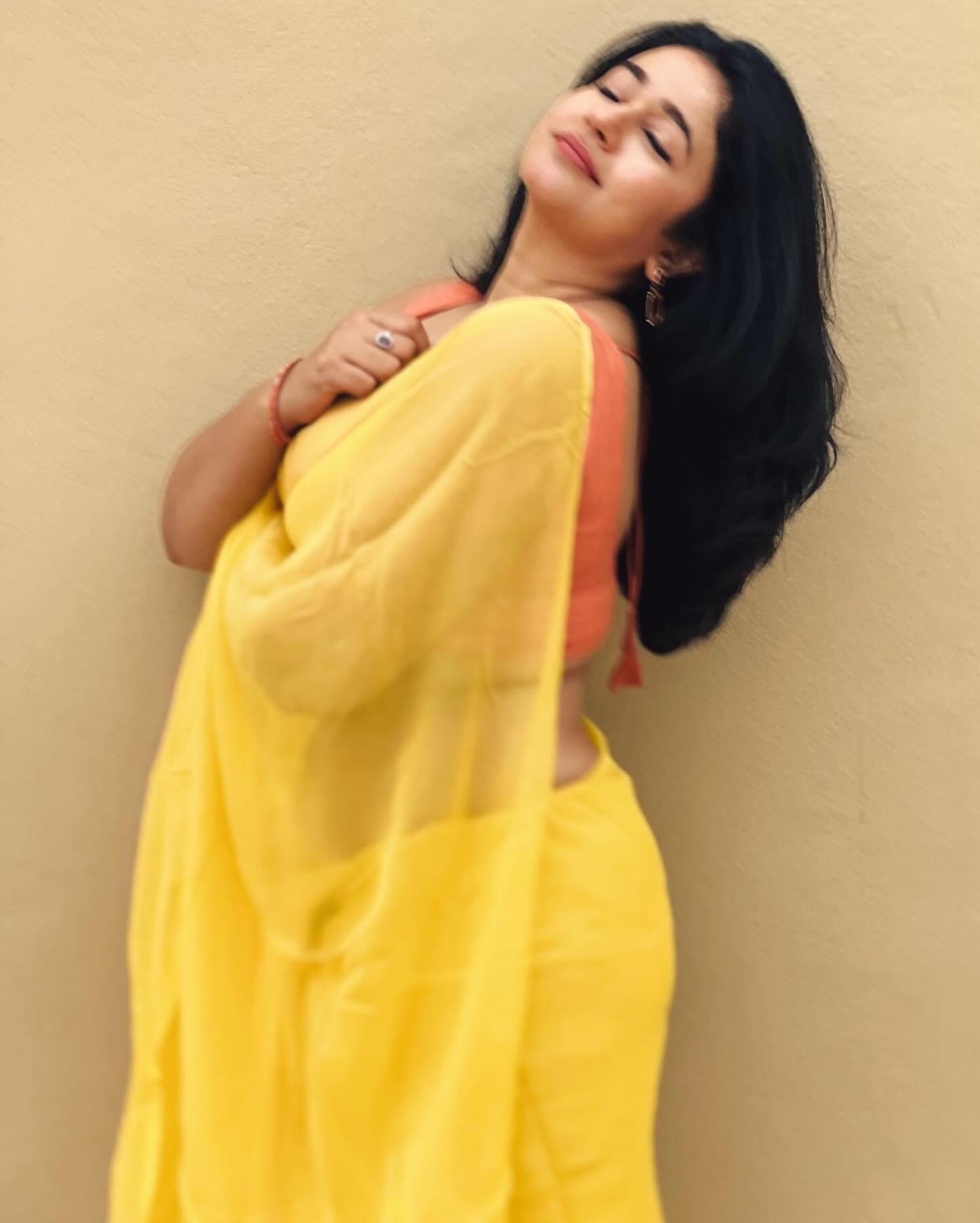 GWrlqdFa4AAH6dC?format=jpg&name=large