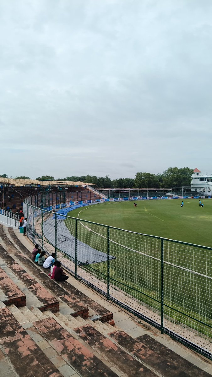 ManpreethReddyT's tweet photo. All set for Duleep trophy 🏆 

Shreyas Iyer vs Ruturaj Team 

Ananthapuram 📍 

#DuleepTrophy2024 #DuleepTrophy #duleep #anantapuram https://t.co/kyTMsVB1RU
