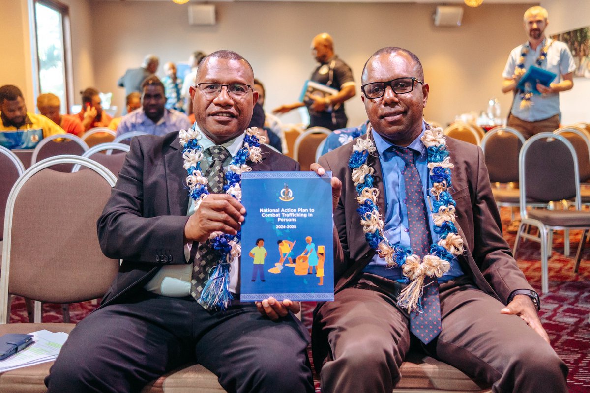The Ministry of Internal Affairs (MoIA) and <a href="/UNmigration/">IOM - UN Migration 🇺🇳</a> launched #Vanuatu’s first National Action Plan on #Trafficking in Persons on Tuesday. This plan is a significant move toward addressing human trafficking and safeguarding vulnerable migrants.
#Vanuatu #TIP #Migration