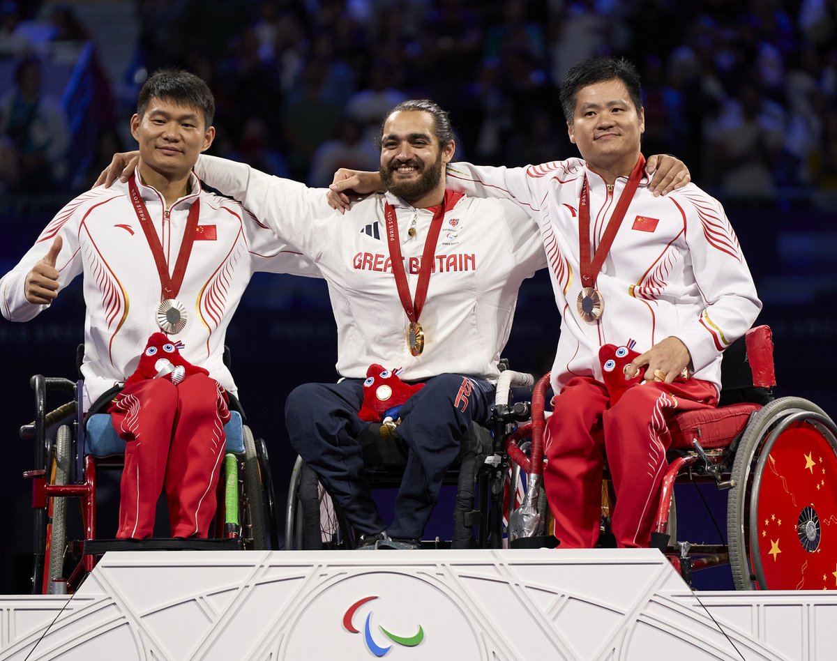 British Fencing tweet media