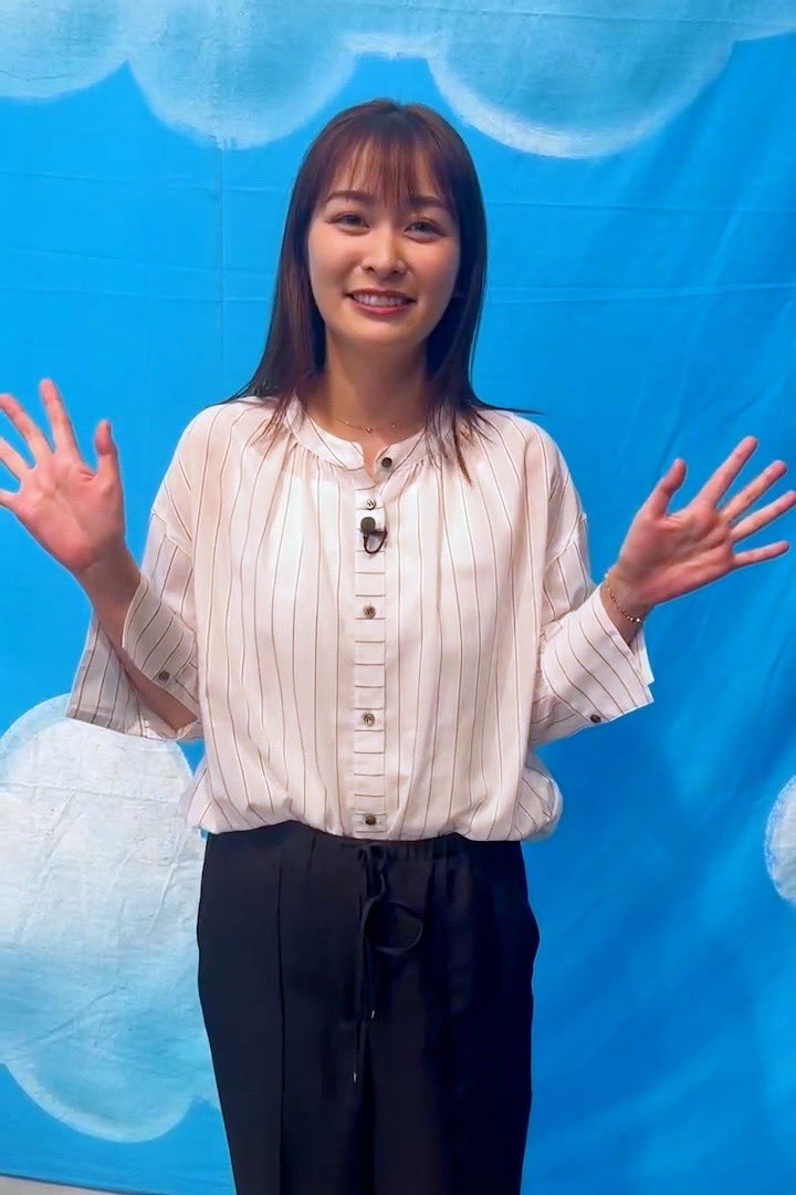 marumie_tv's tweet photo. 9日よる8時~ #世界まる見え🌏
🌀不思議なエリアSP🌀
#岩田アナ 今回の衣装は?
*・。*゜・。・o*・。*゜・。・o*・。*゜・。
トップスはふわっとしつつも
大人っぽいコーデがポイント❤️
*・。*゜・。・o*・。*゜・。・o*・。*゜・。
#岩田絵里奈
#ete
#reflect
#gallest https://t.co/0alAzpfj0c