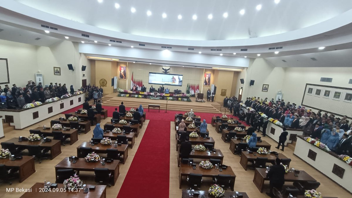 pcspeebogor's tweet photo. 55 Anggota DPRD Kabupaten Bekasi Dilantik, Dua dari Buruh https://t.co/wAhpKxAw47 https://t.co/NKaH7J2ubO