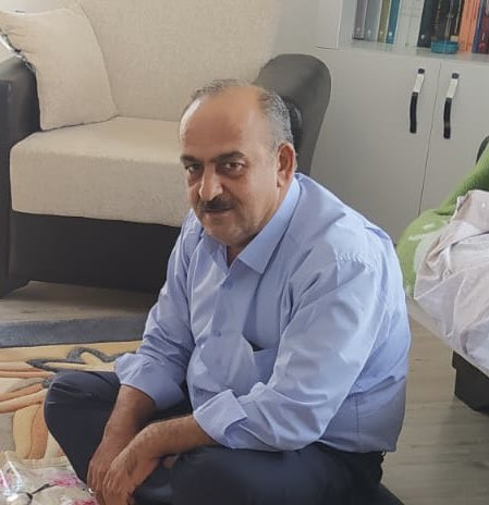 IAgitoglu's tweet image. انا لله وانا اليه راجعون
Çok Değerli Amcam Seyda Guhdar Zeyrek 
Allah Rahmet Eylesin 
Mekanın Cennet Olsun

İlimizin ve ailemizin önemli şahsiyetlerinden,
ilmi, sohbeti, aileleri barıştırma ve problemleri çözme marifeti ile maruf, değerli bir âlim, çok kıymetli bir seydamızdı.