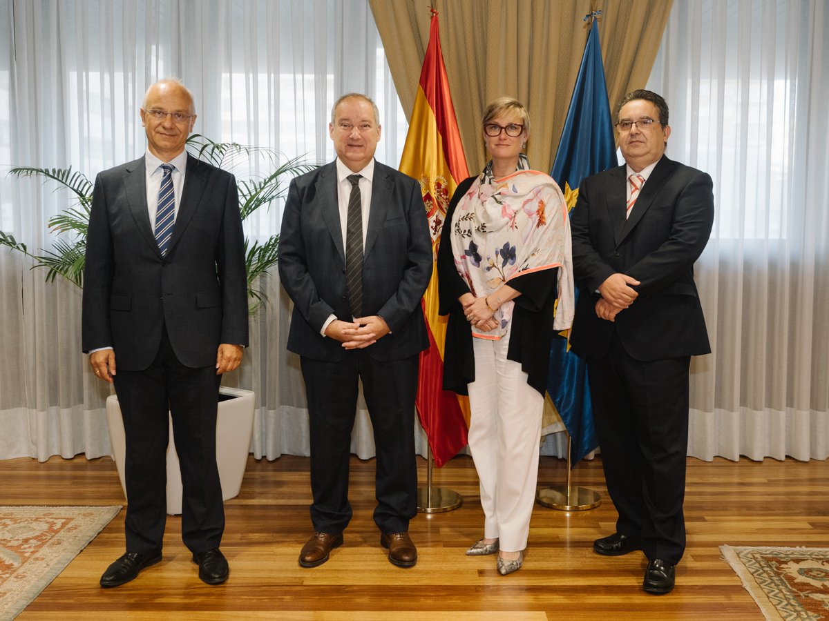 minturgob's tweet image. Reunión en el @minturgob con representantes de la Asociación Española de Cogeneración (@AcogenOficial) para impulsar el diálogo sobre energía #eficiente y #sostenible en la industria

🌱Esta tecnología permite ahorrar emisiones de CO2 y contribuye a la descarbonización industrial