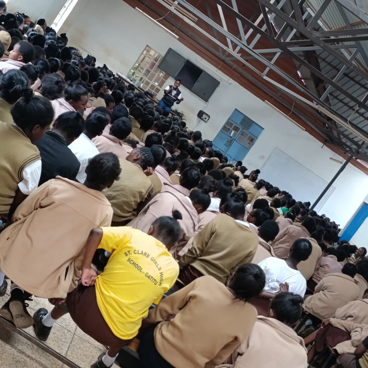 GirlKeeping's tweet photo. Our commitment to Menstrual Hygiene Management is about more than just providing products; it’s about empowering communities through education and conversation. 

Menstrual Health Session at St. Claire Girls Gatitu, educating more than 500 girls.

#LetsTalkPeriods #usikueMSHY https://t.co/AS2eRijBPb