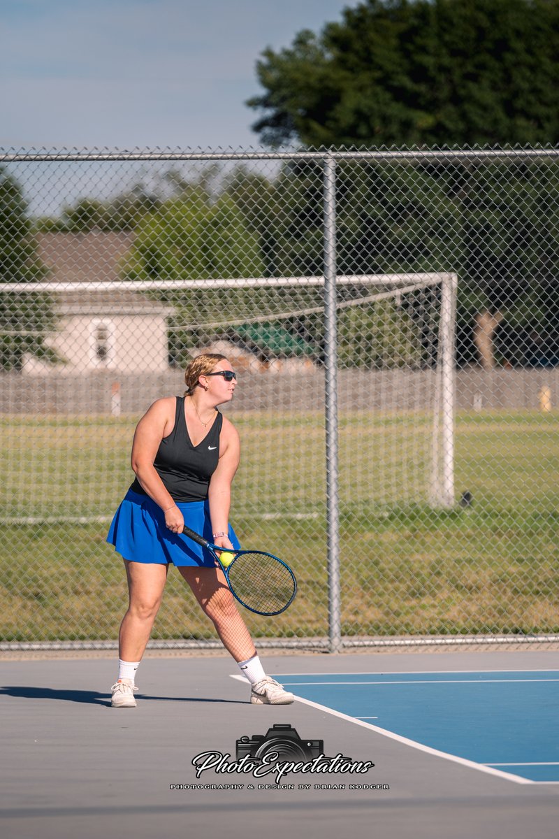 PhotoExpectatio's tweet image. Blazers girls tennis in action. You can view the full album by following the link, as well as purchasing options for downloads, prints, and other products. Thank you for viewing my photos, I hope you enjoy!
photoexpectations.com/Sports/2024-25…