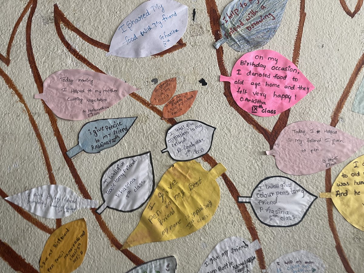 AnilPradhanEdu's tweet photo. This Teacher's Day, I visited a low-income school in Hyderabad where I saw a "Teacher Leaderboard" system in action, recognizing teachers for their extra efforts and use of resources. It was inspiring to see how appreciation and recognition can enhance teaching quality. https://t.co/igz5BaOyxb