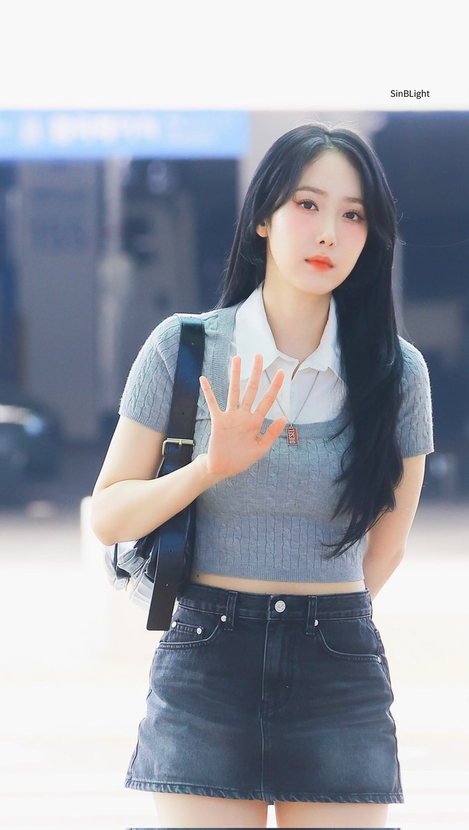 240823 인천 출국2

신비(#신비 )(#SINB )
#비비지  #VIVIZ 

 you are my light in the dark