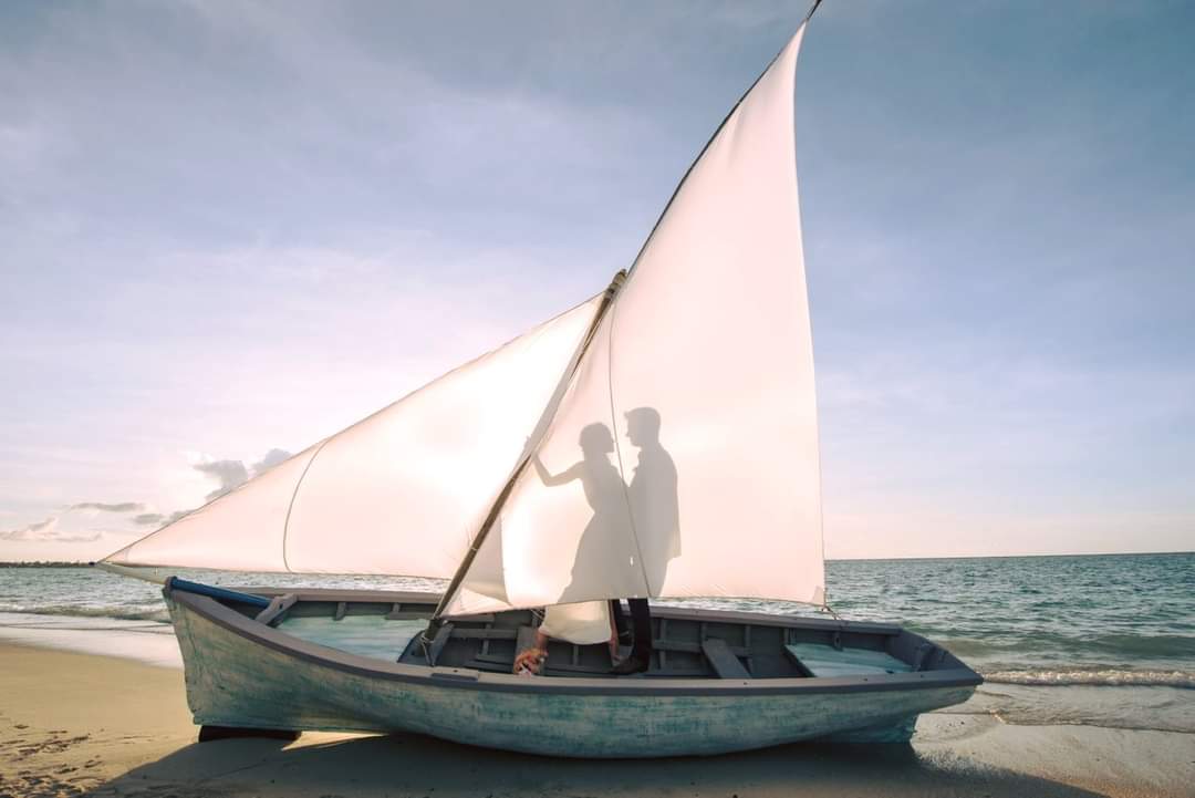 TAGTravel_Za's tweet photo. 🌺Tailormade, exclusive, luxury experiences perfect for your special celebration.
https://t.co/HWYAFNJhqK
+27 117595100

#BeachcomberExperience #LetsGoMauritius #GetKnottedInMauritius #artofbeautiful #weddings #anniversaries #honeymoon #celebrationsoflove #beachtagexperiences https://t.co/psuHx743W6
