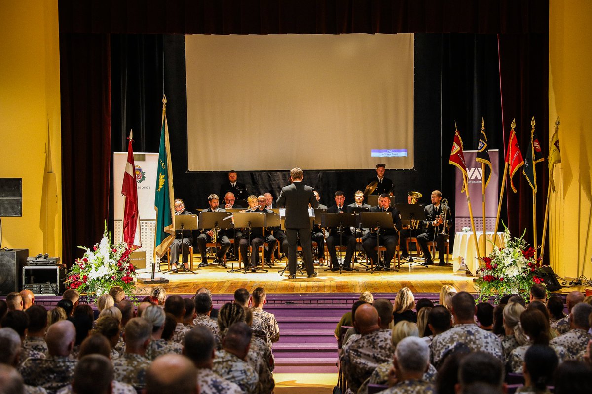 Pirms nedēļas, šāgada 28. augustā, Brocēnu Kultūras centrā, norisinājās Jaunsardzes centra Novadu pārvalžu standartu iesvētīšanas unpasniegšanas ceremonija.

Uzzini vairāk 👉cutt.ly/OeWJpGGW