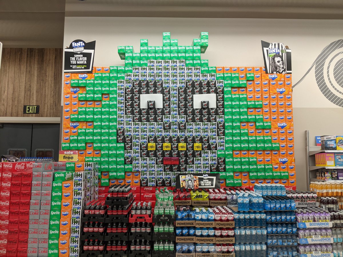 IronManRust's tweet image. Excellent work, Meijer stocking team ...

#Soda #Beetlejuice #Meijer