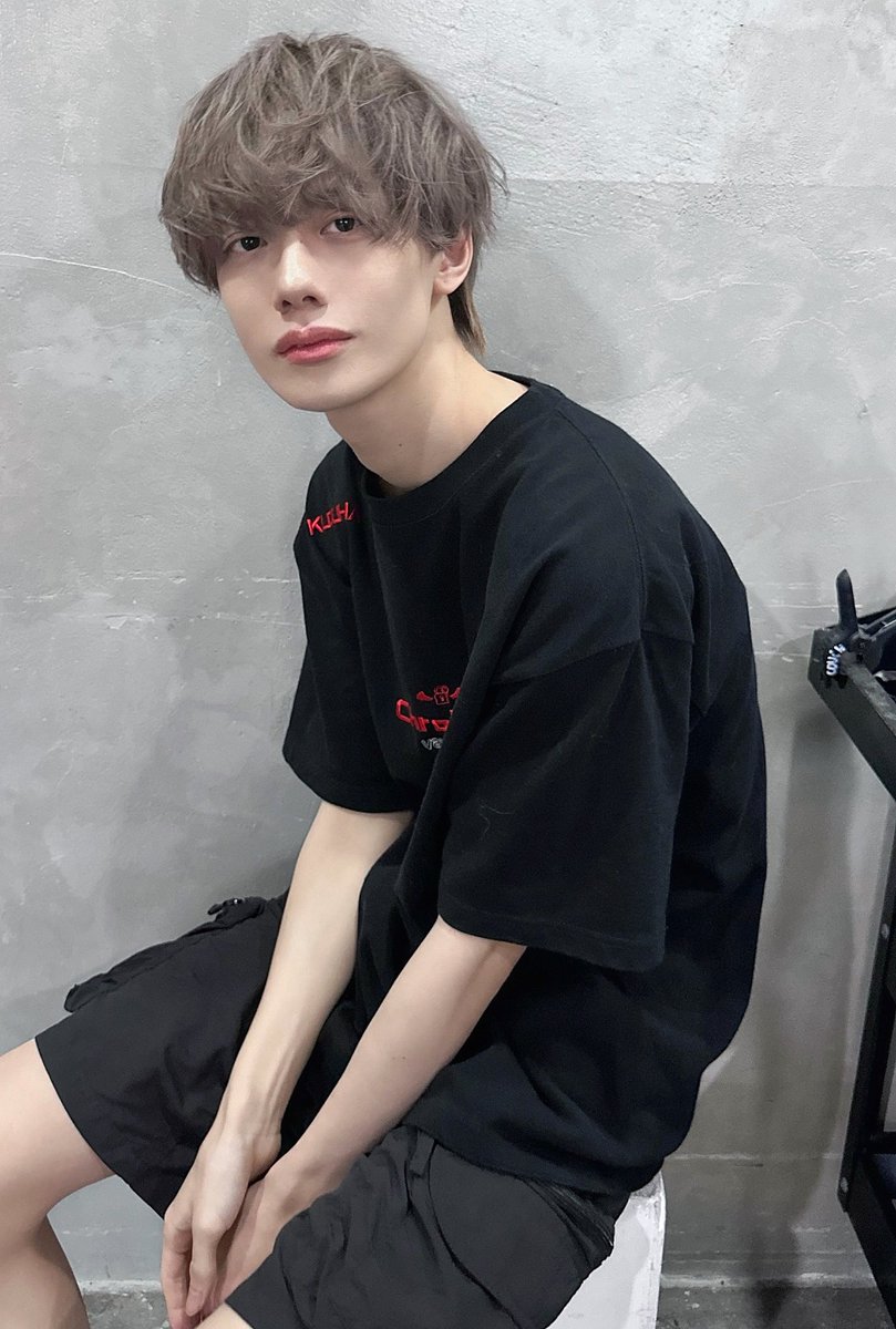 00ichikawa00's tweet photo. 🎲🖤 https://t.co/IFjsi39PhR