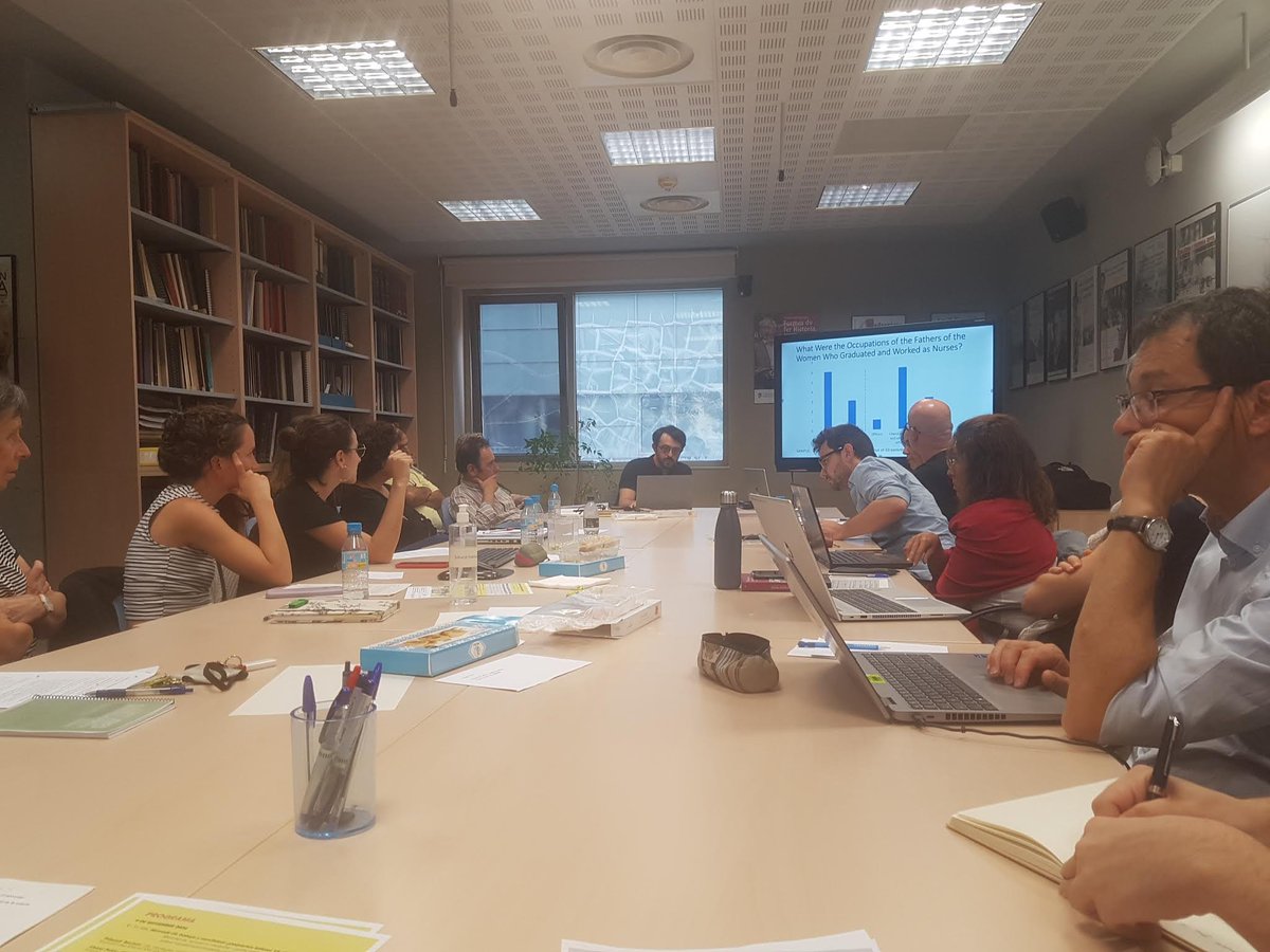 S’estan celebrant a l’Aula del Seminari de @Contemporania_UB les Jornades “Movilitat social, génere, taller i empresa a l'Europa mediterrània (segles XIX i XX)”, organitzades per <a href="/tig_ub/">Grup de Recerca Treball, Institucions i Gènere</a> <a href="/efathenes/">EFA</a> <a href="/LARHRA/">LARHRA</a> 
Tota la info👇
ub.edu/dphc/jornades-…