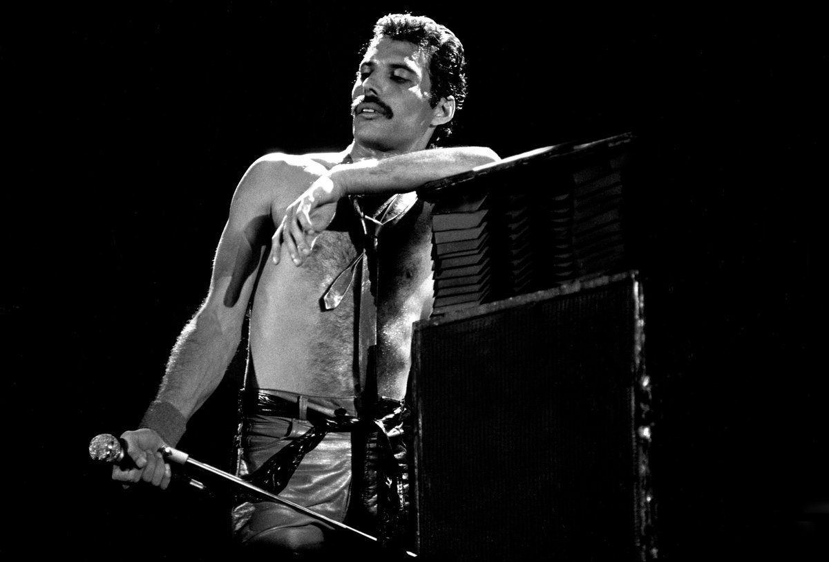 Freddie Mercury 🖤
5 September 1946 – 24 November 1991

📸Credit: ©️Queen Productions Ltd