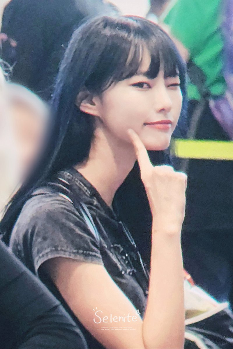 240905

#todays_moon
#위클리 #먼데이
#Weeekly #Monday