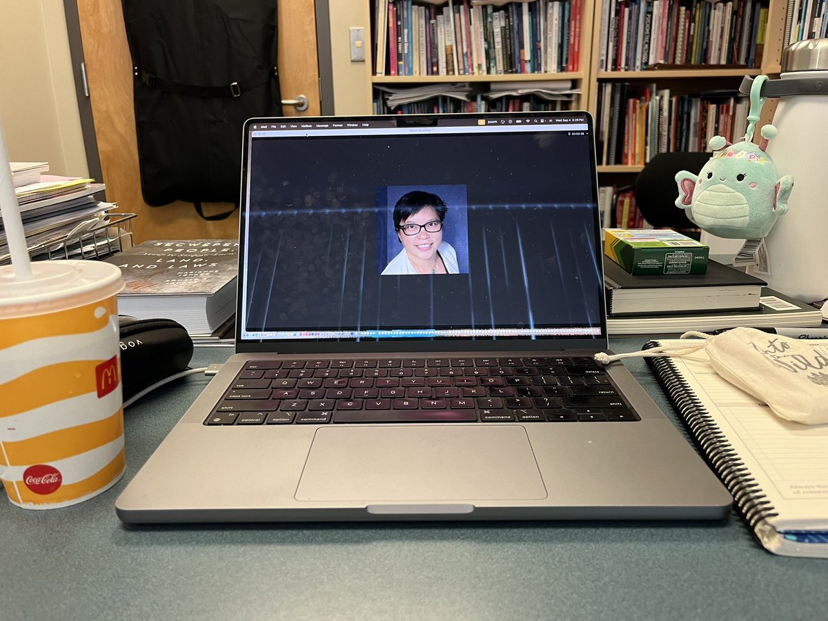 ChristineYH's tweet photo. First class tonight. #EDUC606 online. Leading for Change. A great start to the new school year. My first class tomorrow morning with #EDUC394 in-person and my last class with #EDUC405 on Friday in-person. #UNBCED https://t.co/U4bHB3OctZ