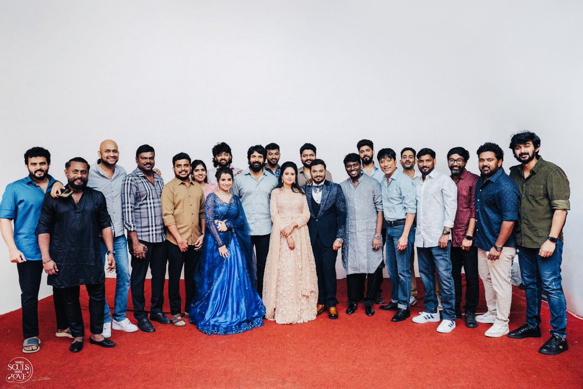 Ravikumar_Dir's tweet photo. மனம் நிறைந்த திருமண வாழ்த்துக்கள் அன்பு சகோதரா @Dir_Cibi  வாழ்க நிறைவோடு💐💐 https://t.co/ow0JjjJxBZ