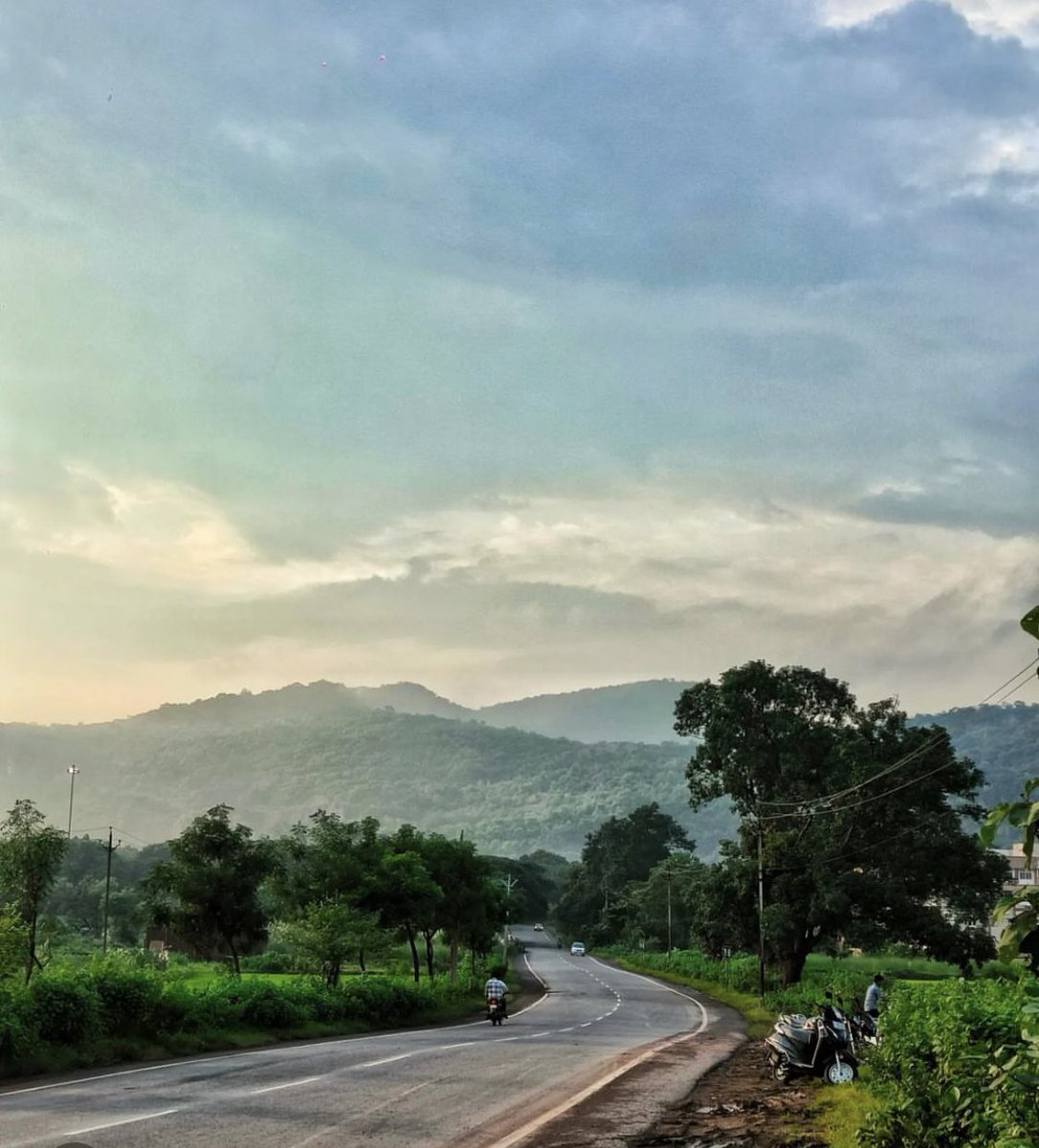 Assalamualaikum 
Good morning 
Good day