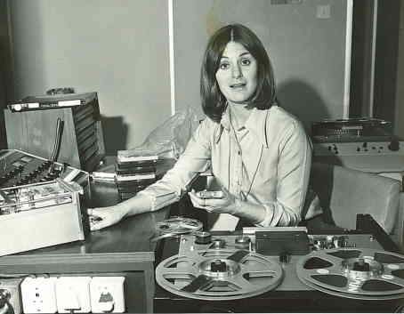 74frankfurt's tweet photo. Sheila Duffy - part of the original line-up of presenters and journalists when Radio Clyde went on-air on 31 December 1973. Appointed as the station's Womens Editor, one of her roles was to present 'Recipe Time'. Her longest-running slot was the interview show 'Duffy Meets'. https://t.co/t2efHpl0cZ
