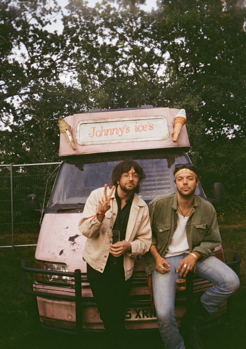 JW PARIS (@jwparismusic) on Twitter photo LUTON TOWN 👒🟧
We return on Saturday 14th to play a headline show at The Castle for our good friends <a href="/VBAHrecords/">Vandalism Begins At Home</a>
Tickets are only £5 OTD and 0% of your ticket money goes towards <a href="/TicketmasterUK/">ticketmasteruk</a>
See you down the front x
#35mm #35mmfilm #livemusic #jwparis LUTON TOWN 👒🟧
We return on Saturday 14th to play a headline show at The Castle for our good friends <a href="/VBAHrecords/">Vandalism Begins At Home</a>
Tickets are only £5 OTD and 0% of your ticket money goes towards <a href="/TicketmasterUK/">ticketmasteruk</a>
See you down the front x
#35mm #35mmfilm #livemusic #jwparis