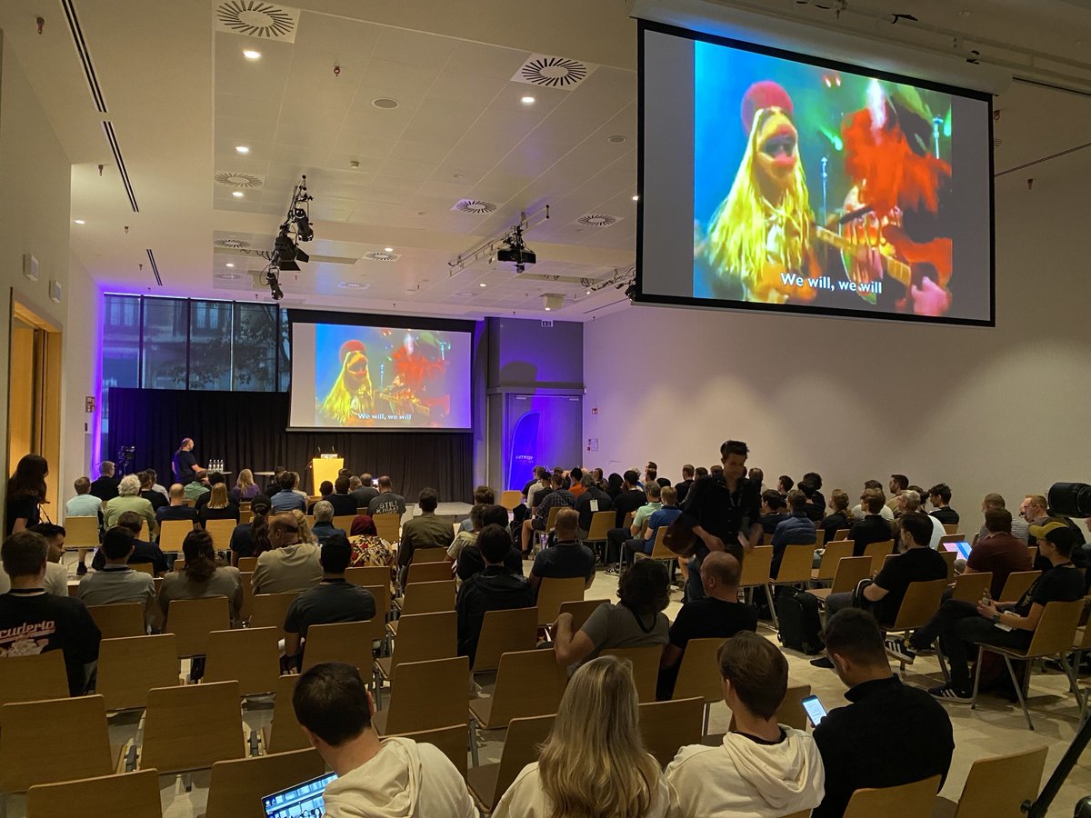 devopsdaysghent tweet media