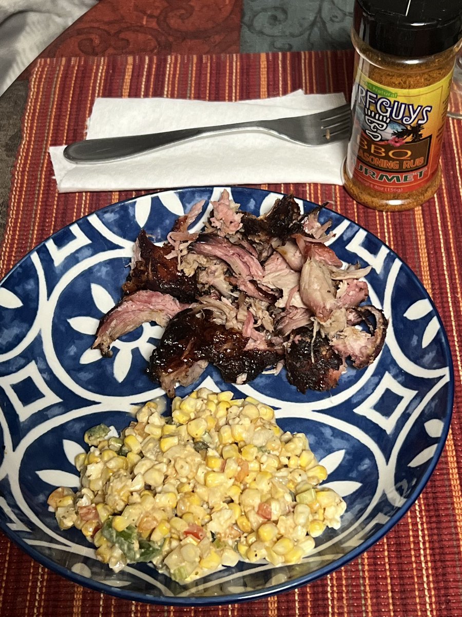 SurfguysHotSauc's tweet image. Cooking with Surfguys Gourmet BBQ Seasoning Rub with our smoked pork butt, served with a smoked corn salad. Available at surfguyshotsauces.com 
#surfguysbbqrub #therub #bbq #smokedporkbutt #corn