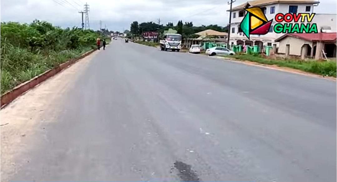 NanaDarko__'s tweet image. Newly Constructed Effiduasi to Juaben Road, Ashanti Region🇬🇭

#RoadsForDevelopment 
#ItIsPossible