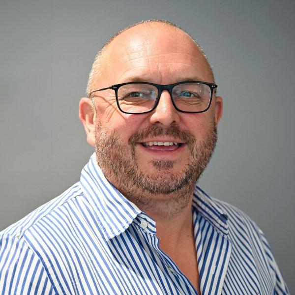 Insider (@insidernwest) on Twitter photo Russell Davis, Managing Director of Workspace Design and Build, shares three strategies for creating a thriving office space insidermedia.com/blogs/north-we… <a href="/Workspacedb/">Workspace Design and Build</a> Russell Davis, Managing Director of Workspace Design and Build, shares three strategies for creating a thriving office space insidermedia.com/blogs/north-we… <a href="/Workspacedb/">Workspace Design and Build</a>