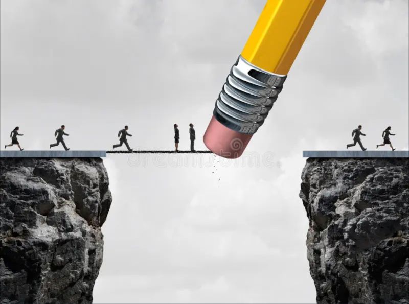 صحيح أن الفرص تتعوض، ولكن تذكر ليست جميعها.