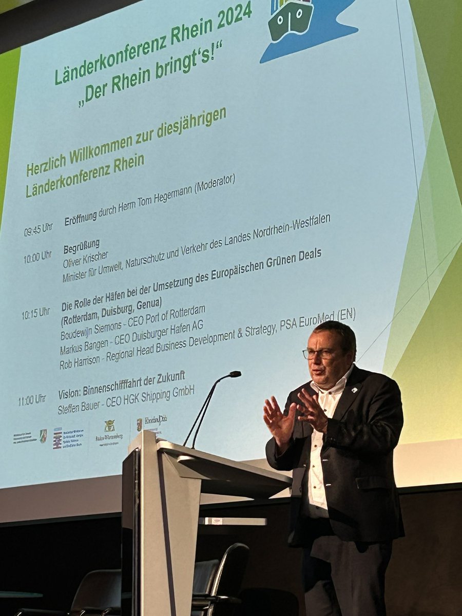 Ocke Hamann (@hamannocke) on Twitter photo NRW setzt auf Binnenschifffe. „Ein wesentlicher Teil unsere Wirtschaft hängt vom Schiff ab“ so <a href="/Oliver_Krischer/">Oliver Krischer</a> auf #LänderkonferenzRhein <a href="/VerkehrNRW/">Mobilität NRW</a>. Wichtige Unterstützung, denn Wasserstraßen kommen in der pol. Debatte über Zustand Bahn zu kurz.
<a href="/UECC_chambers/">UECC Union Européenne des Chambres de Commerce</a> <a href="/IHK_Niederrhein/">IHK Niederrhein</a> NRW setzt auf Binnenschifffe. „Ein wesentlicher Teil unsere Wirtschaft hängt vom Schiff ab“ so <a href="/Oliver_Krischer/">Oliver Krischer</a> auf #LänderkonferenzRhein <a href="/VerkehrNRW/">Mobilität NRW</a>. Wichtige Unterstützung, denn Wasserstraßen kommen in der pol. Debatte über Zustand Bahn zu kurz.
<a href="/UECC_chambers/">UECC Union Européenne des Chambres de Commerce</a> <a href="/IHK_Niederrhein/">IHK Niederrhein</a>