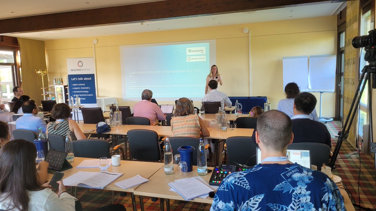 BarbaraHissa's tweet image. Neus Feliu, one of the organizers of the #BeilsteinNanomedicine2024 symposium, enlights us with her beautiful work on the usage of #nanoparticles for #quantitativeimaging in vitro and in vivo.