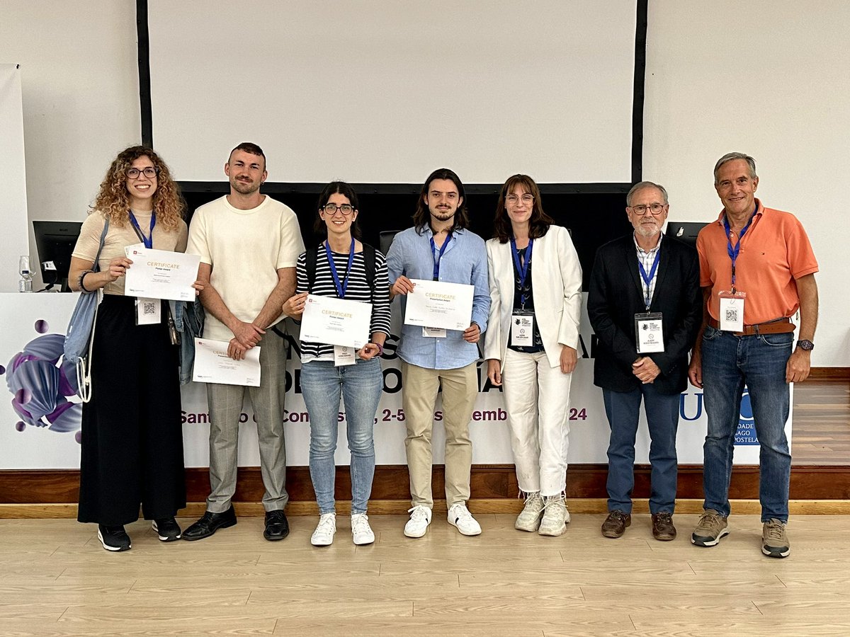 En la sesión de clausura del #XVIICNV se han entregado los Premios a las mejores charlas: 
- Ganador: Jesús Urquiza
- Accésits: Fco. Javier Álvarez y Rodrigo Sánchez 

… y pósters:
- Ganadora: María Alicia Rueda
- Accésits: Paula Otero y Laura Guillén

Enhorabuena!!
