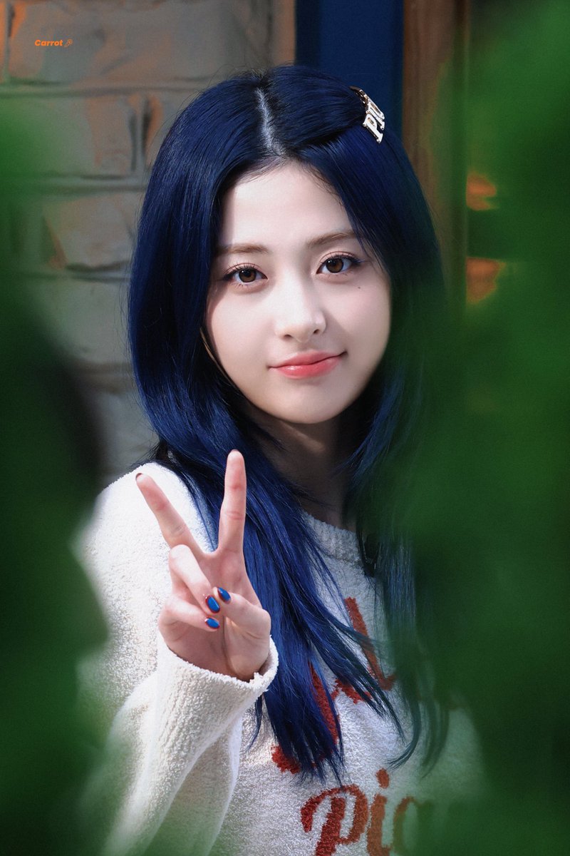 240903 🧸

#르세라핌 #LE_SSERAFIM 
#허윤진 #HUHYUNJIN #윤진 #ユンジン