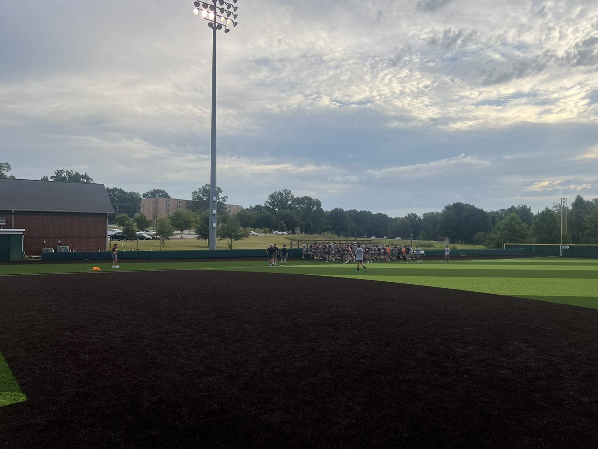 FHU Lions Baseball tweet media