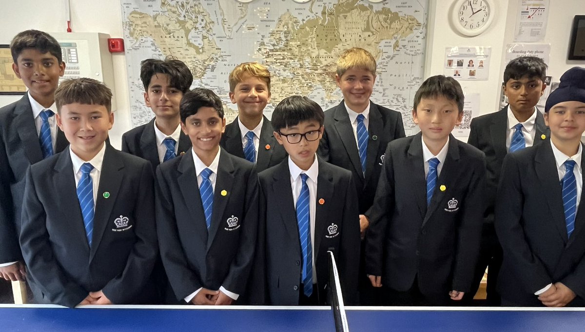 Fraser Youens House (@rgshwboarding) on Twitter photo Moving in and the start of a new chapter for our Year 7 boarders. We’re sure you’ll all have a great time. Moving in and the start of a new chapter for our Year 7 boarders. We’re sure you’ll all have a great time.
