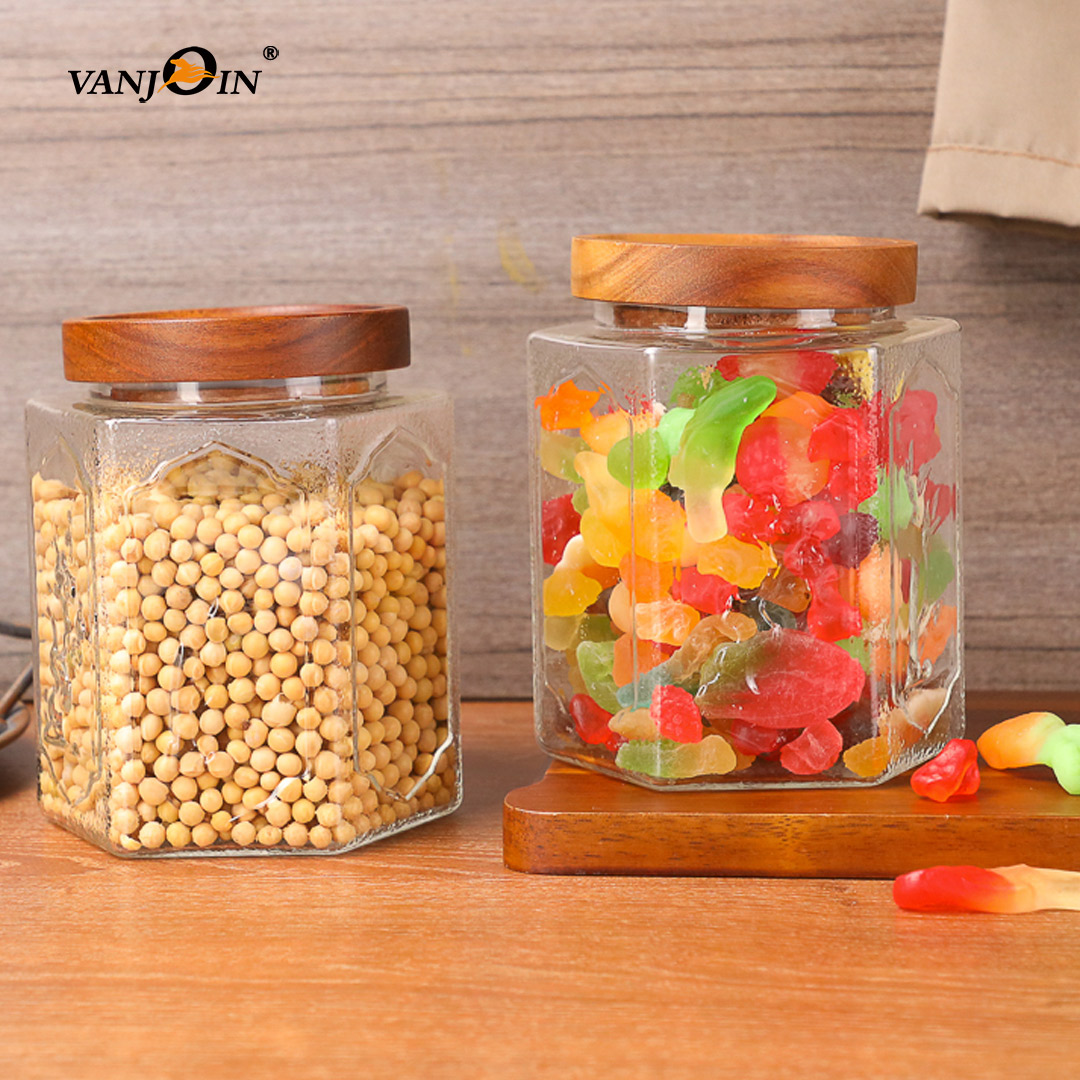 Vanjoinglas's tweet image. Hexagon glass storage jar with wooden lid
800ml for bulk order
vanjoinglas.com
#glassjar #hexagonjars #glasscontainers #foodstorage #vanjoin