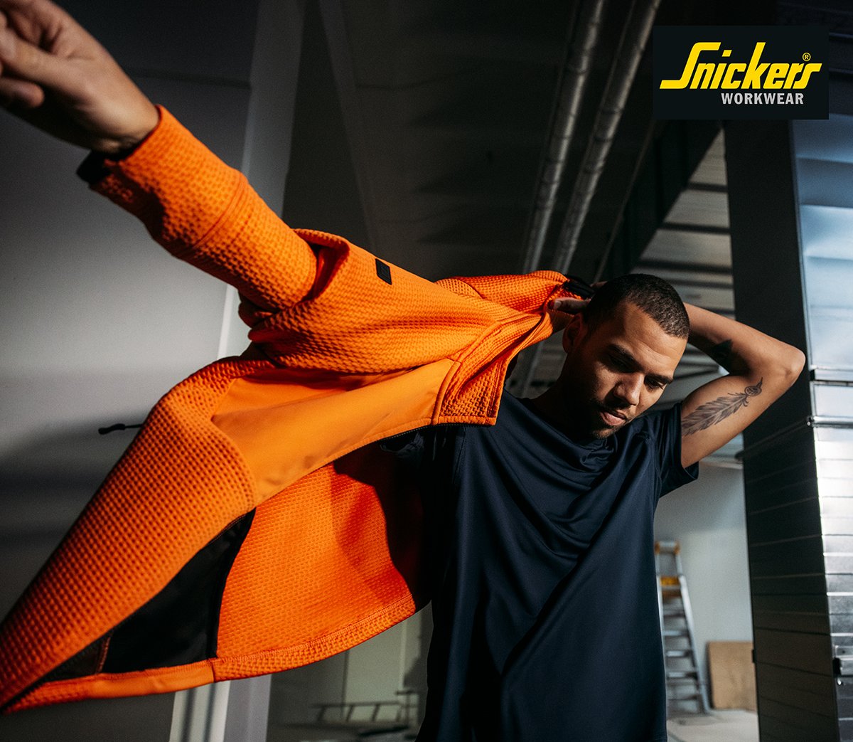 Total Contractor (@totcontractoruk) on Twitter photo Layer up for Autumn work days: Crafted for optimal comfort and full flexibility on site <a href="/SnickersWw_UK/">Snickers Workwear UK</a>'s range of lightweight mid-layers are fully flexible and can be worn as an outer layer when itās warmer or a mid-layer when itās a bit cooler: total-contractor.co.uk/layer-up-for-a⦠Layer up for Autumn work days: Crafted for optimal comfort and full flexibility on site <a href="/SnickersWw_UK/">Snickers Workwear UK</a>'s range of lightweight mid-layers are fully flexible and can be worn as an outer layer when itās warmer or a mid-layer when itās a bit cooler: total-contractor.co.uk/layer-up-for-aā¦