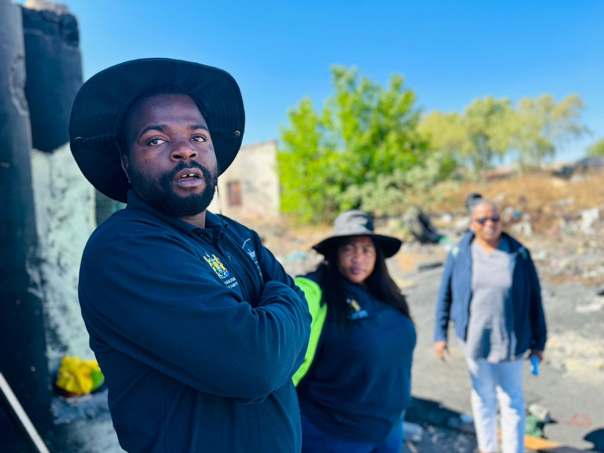 SthembeloMajola's tweet image. ActionSA EiSD Committee together with Ward Committee Member invited Joburg EISD Chairperson to ward 124 in Southdale where criminals have converted an open space to a crime zone, yesterday a body was found in this open space.