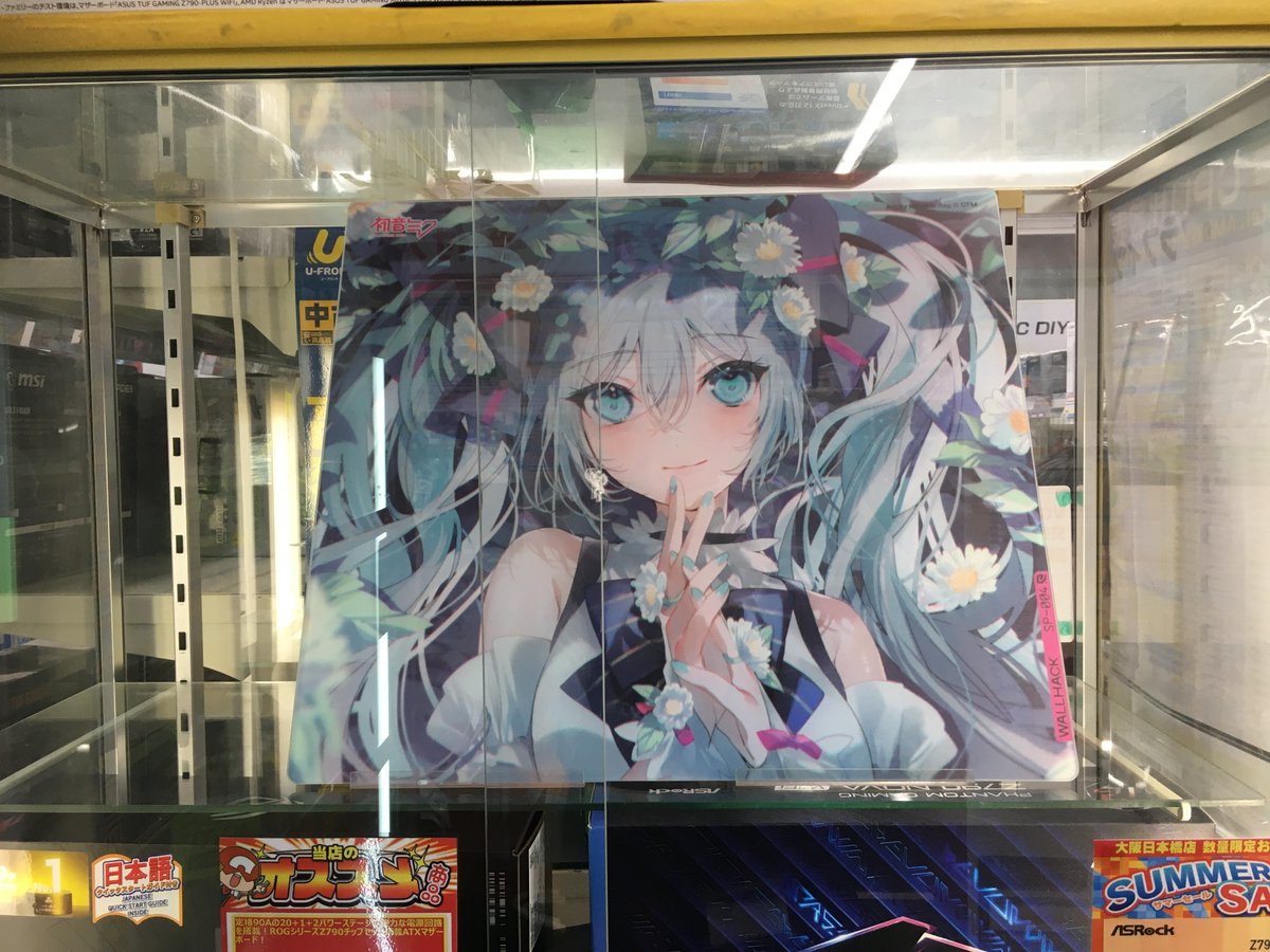 wallhack × 初音ミクSP004 ガラスパッド　SUMMER MIKU Amazon.co.jp: Wallhack × 初音ミク ガラス製ゲーミングマウスパッド