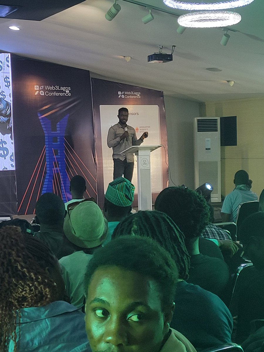 Jerydam00's tweet image. Let get it begin......
Day 1 @Web3LagosCon. 
@Web3Bridge
#web3LagosConference