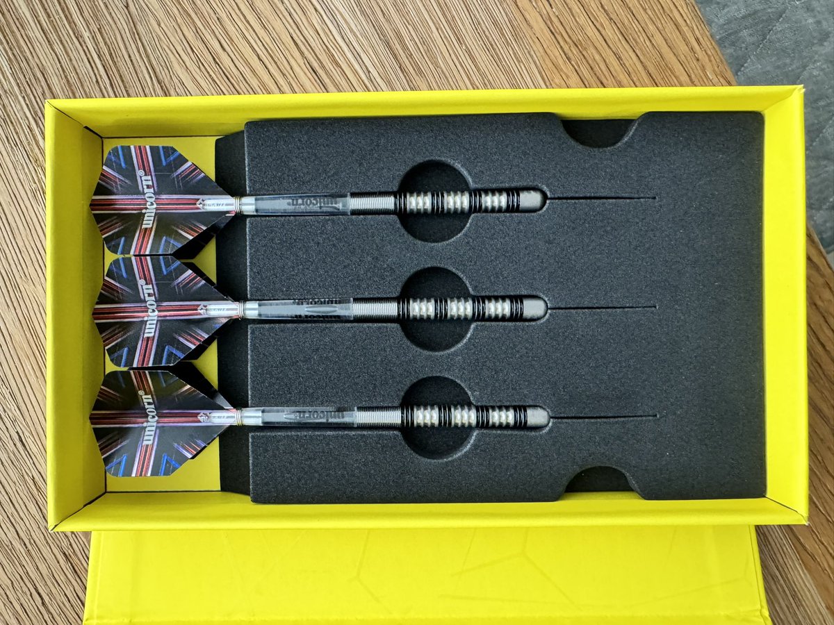 ￼
￼
Competition Time
￼
￼
Who would like to win a signed set of my Premier Darts ? 

Follow these three simple steps to be entered into the prize draw on Monday 9th September, and you could be the winner of my signed darts. 

1. Share or retweet this post
2. Follow my